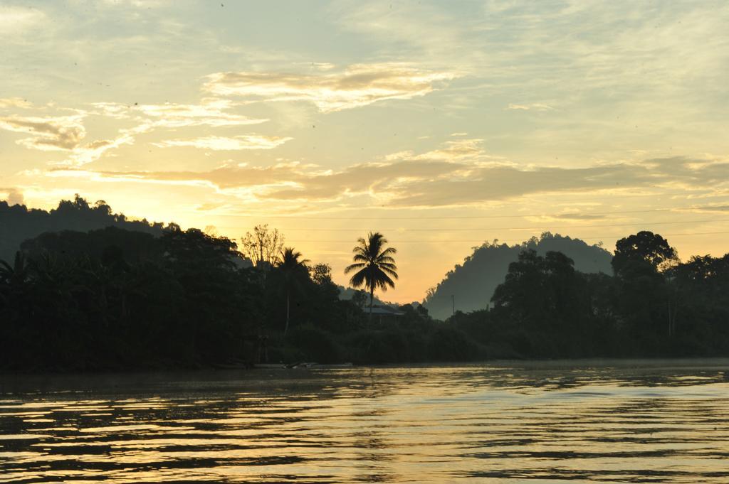 Borneo Natural Sukau Bilit Resort Екстериор снимка