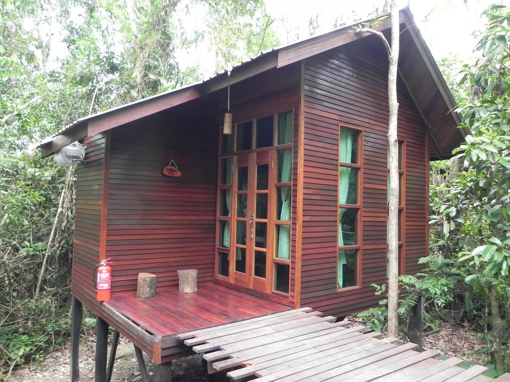 Borneo Natural Sukau Bilit Resort Стая снимка
