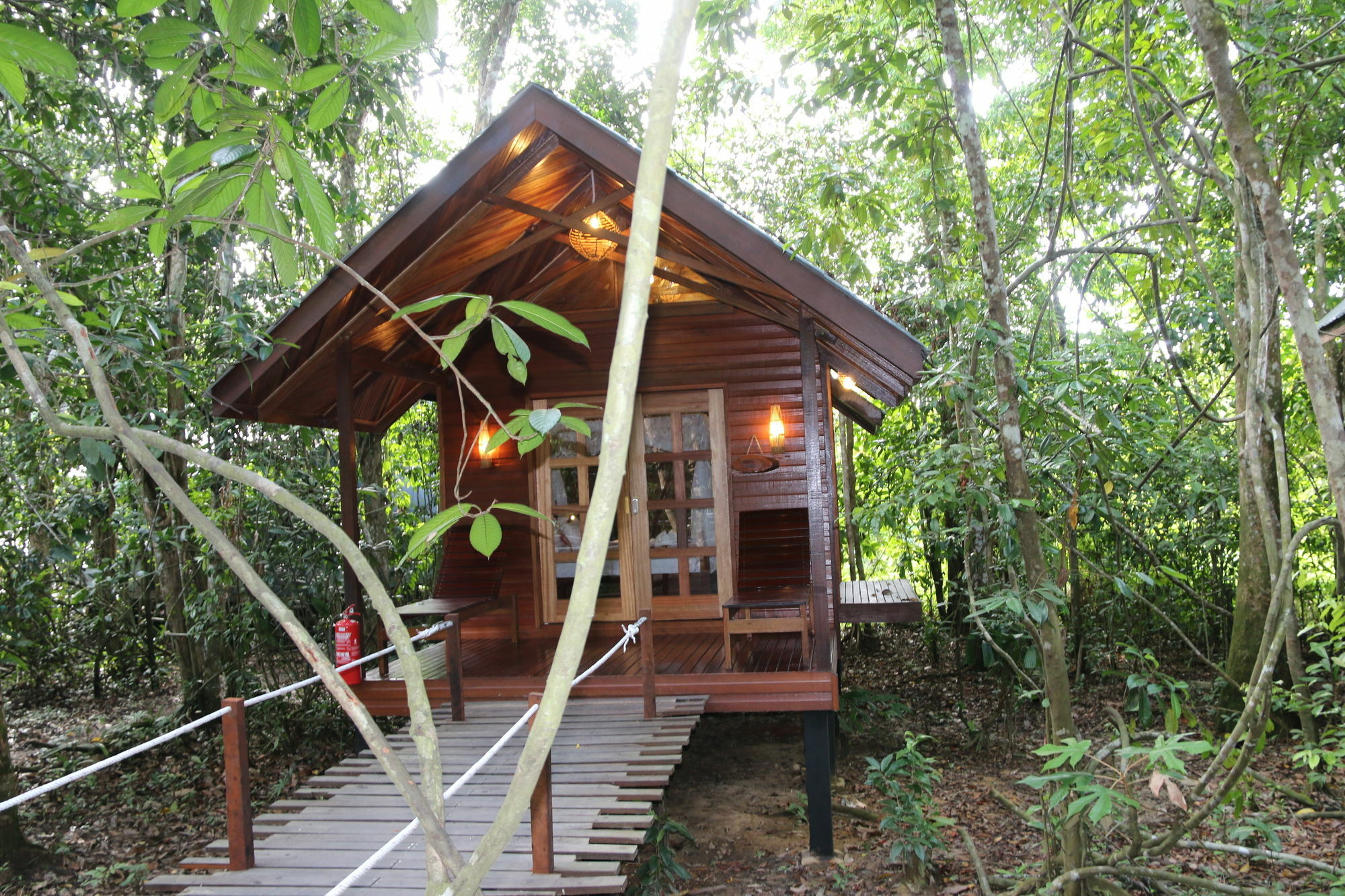 Borneo Natural Sukau Bilit Resort Екстериор снимка