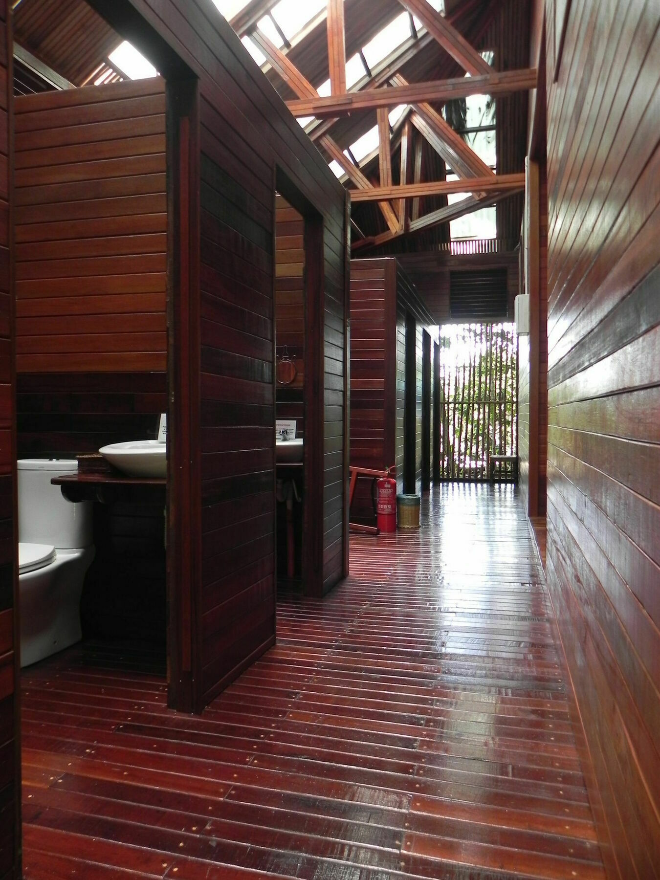 Borneo Natural Sukau Bilit Resort Екстериор снимка